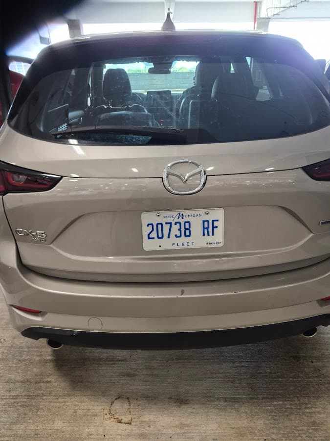 Avis Car Rental — foto