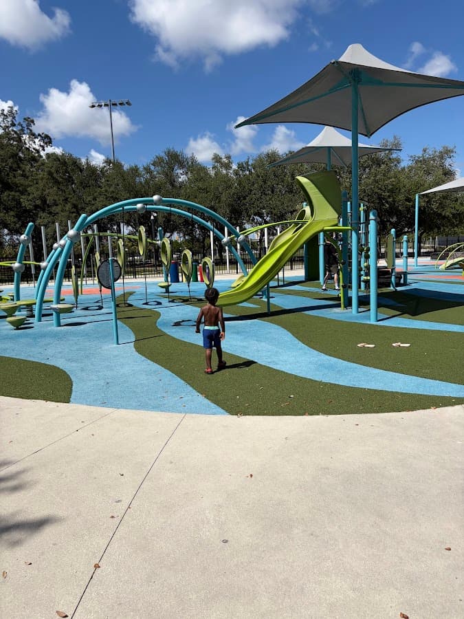 Julian B. Lane Riverfront Park — foto