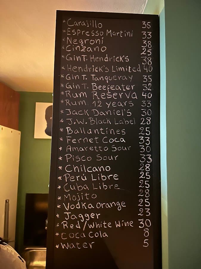 Shelter Vinyl Bar — foto