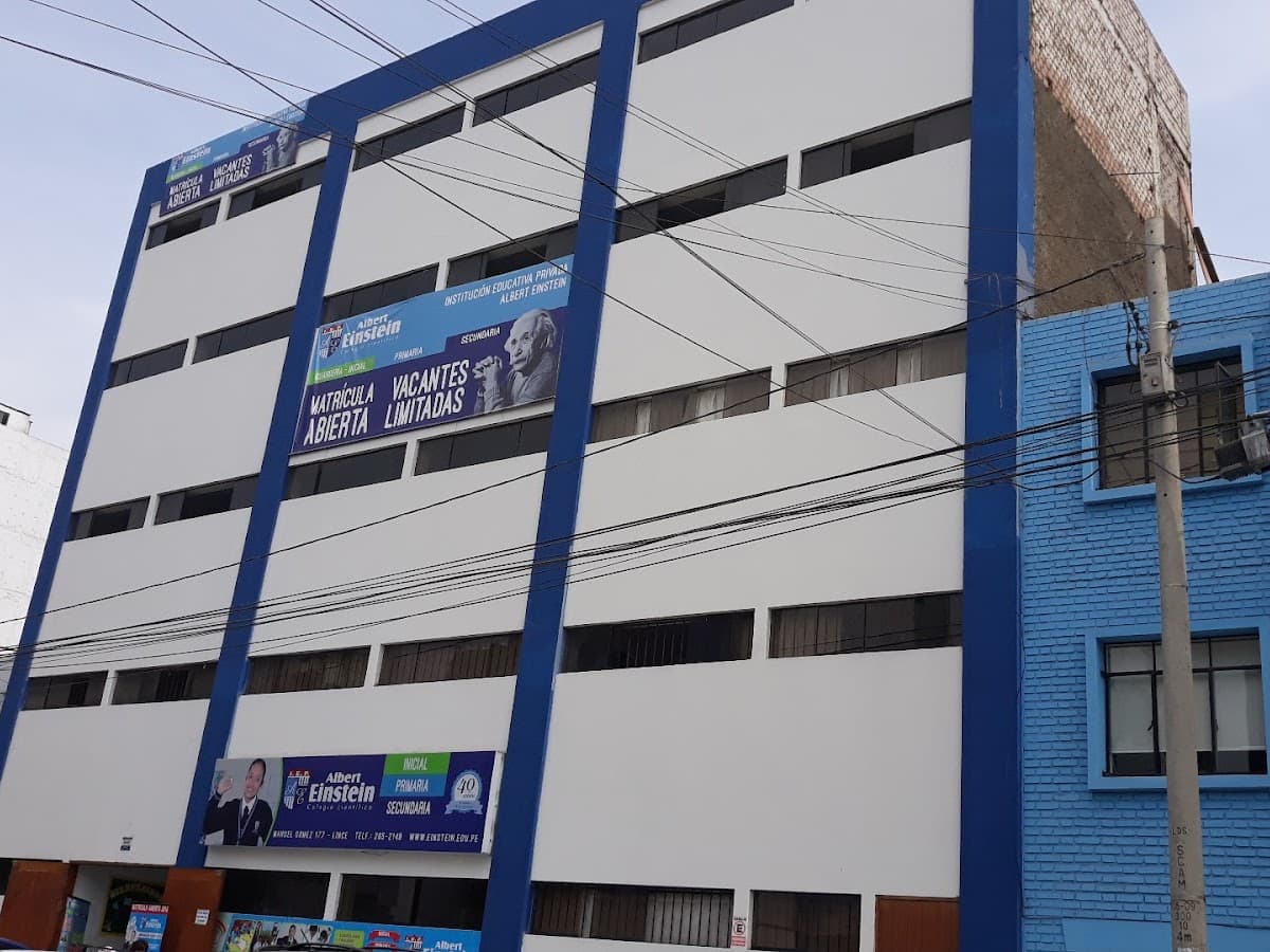 Colegio Científico Albert Einstein — foto