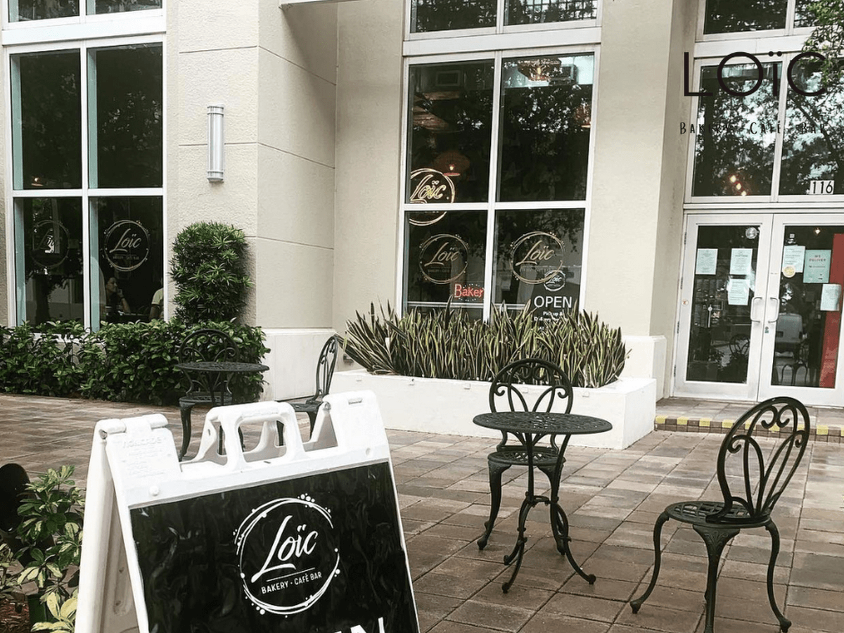 Loic Bakery and Cafe Bar