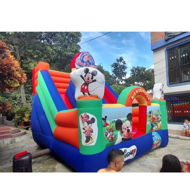 TORO MECANICO ATRACCIONES — foto