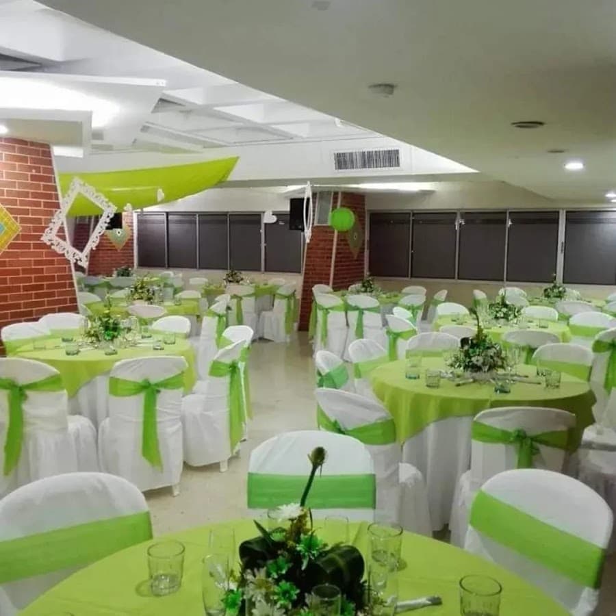 Alquiler de Mobiliario Para Eventos - Agencia de Festejos Yad's