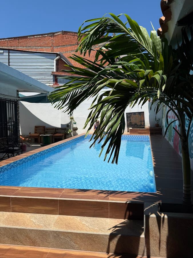 Travelero Hostel