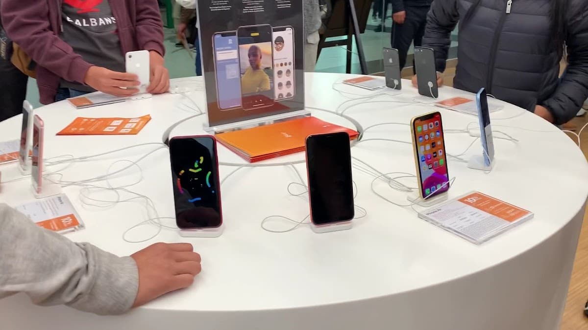 iShop - Real Plaza Chiclayo | Apple Premium Reseller — foto