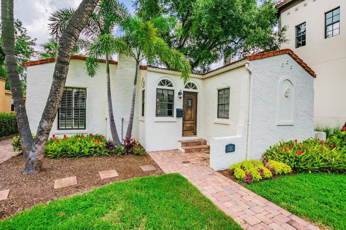 South Tampa Real Estate & Beyond | Mike + Michelle Team (Compass) — foto