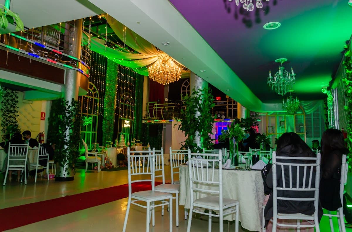 Centro de Convenciones y Eventos Marli Platinium