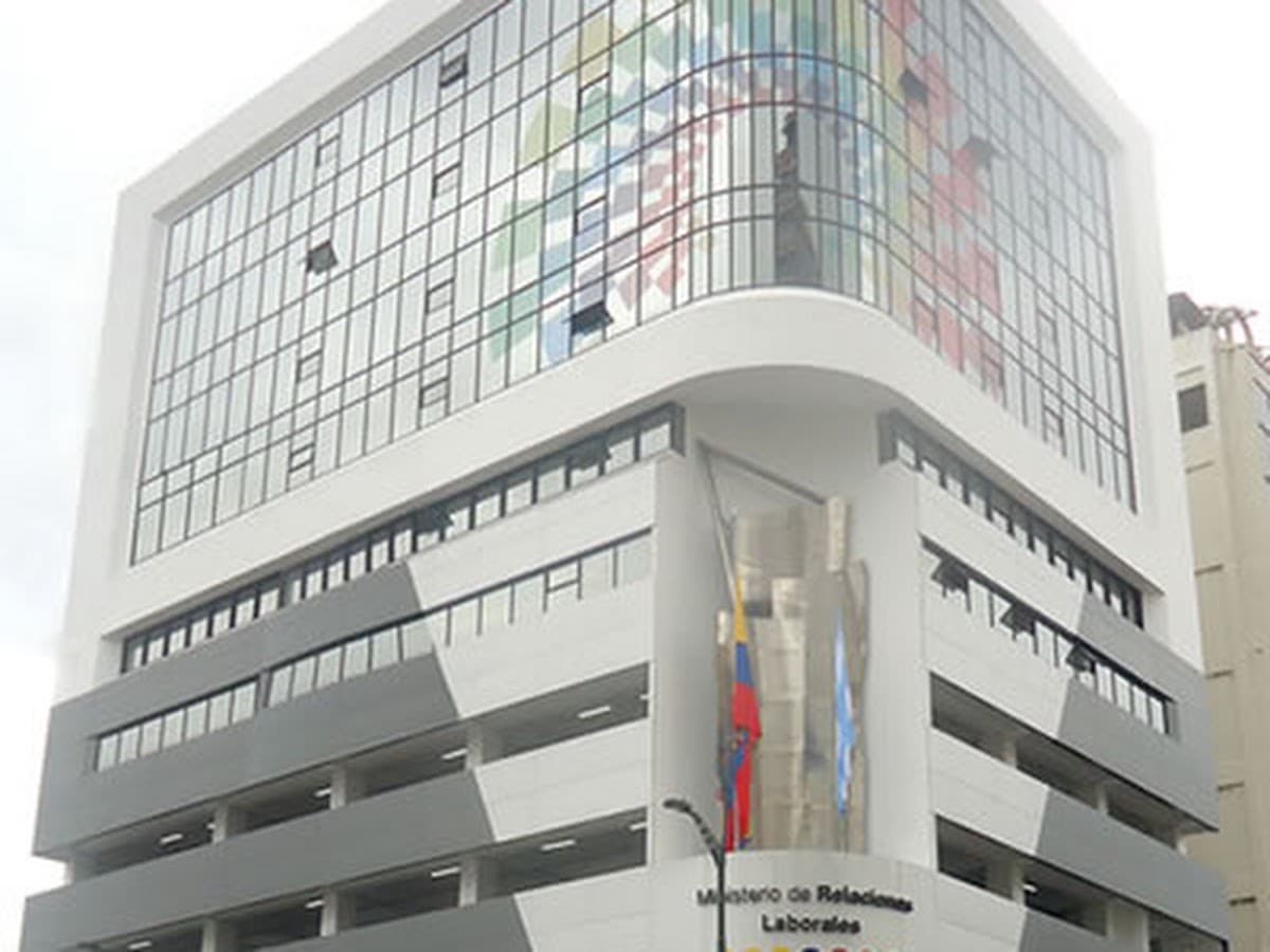 Centro Múltiple de Institutos (CMI) — foto