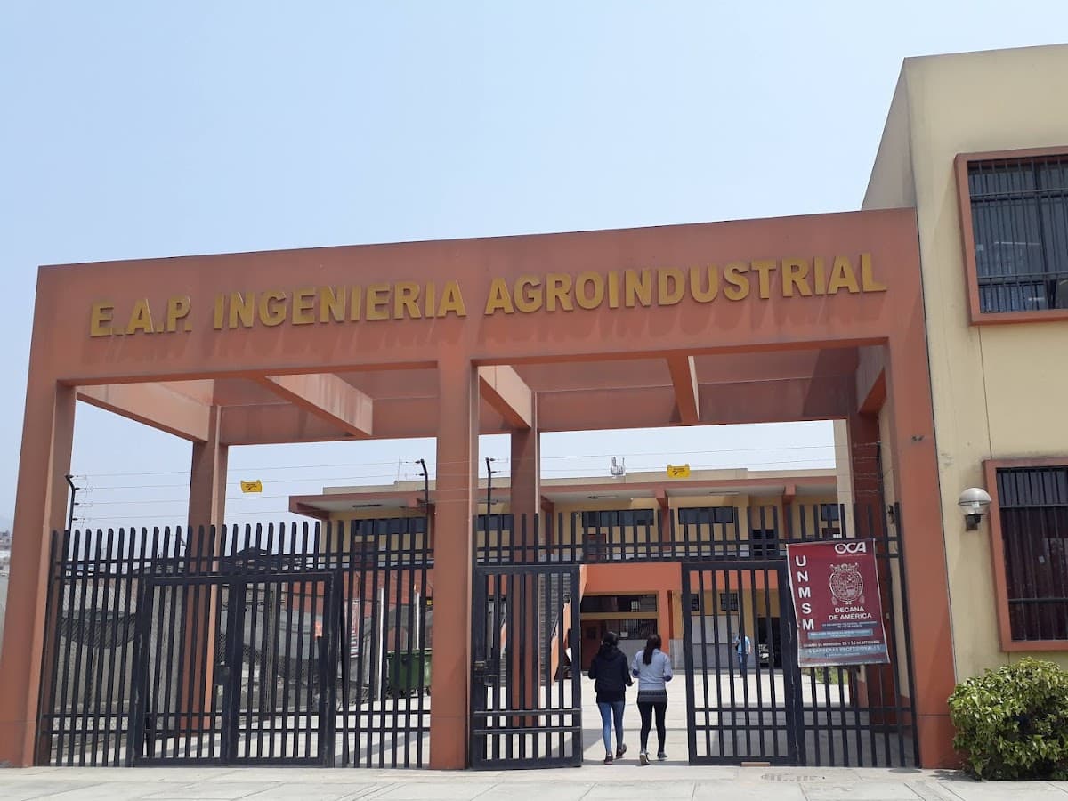 UNMSM - Centro de Idiomas Sede Lima Este — foto
