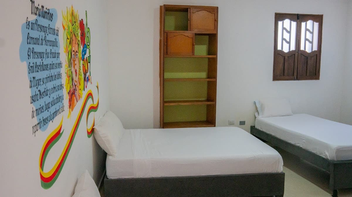 Hostal barrio abajo — foto