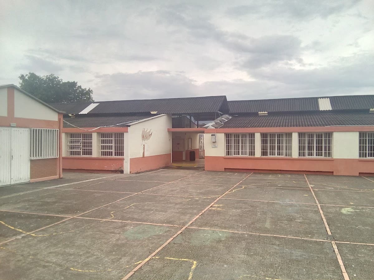 Instituto Técnico Superior — foto