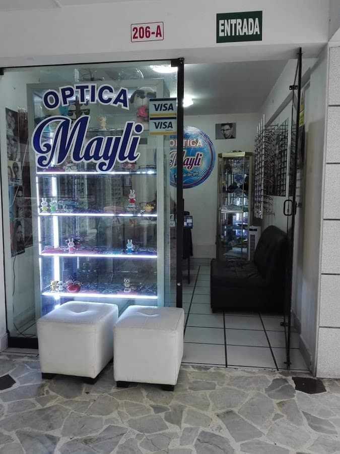 Optica Mayli