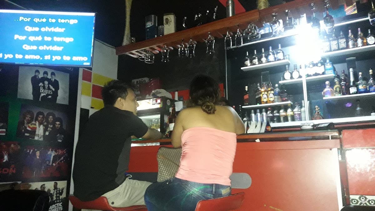 Karaoke Razas — foto