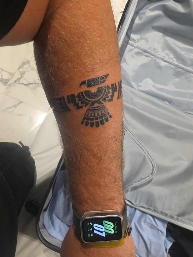 El Juanyaink Tattoo Studio — foto