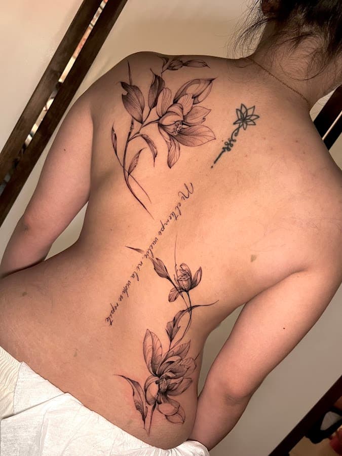 Absoluto Estudio | Tatuajes Pereira, Piercings, Láser, Tattoo Studio