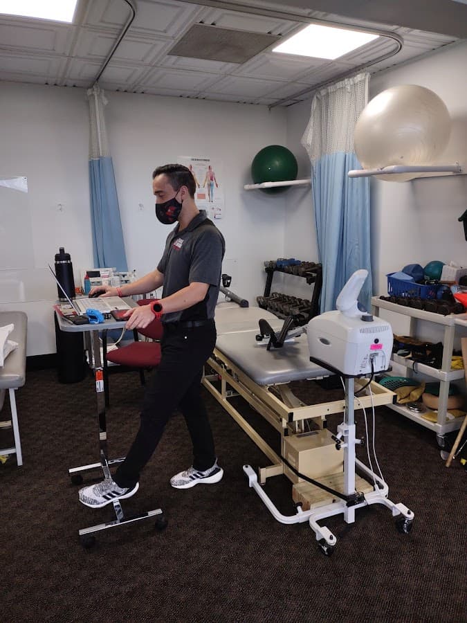 Back To Work Physical Therapy - Carrollwood — foto