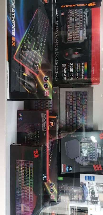 COMPUPLAZA — foto
