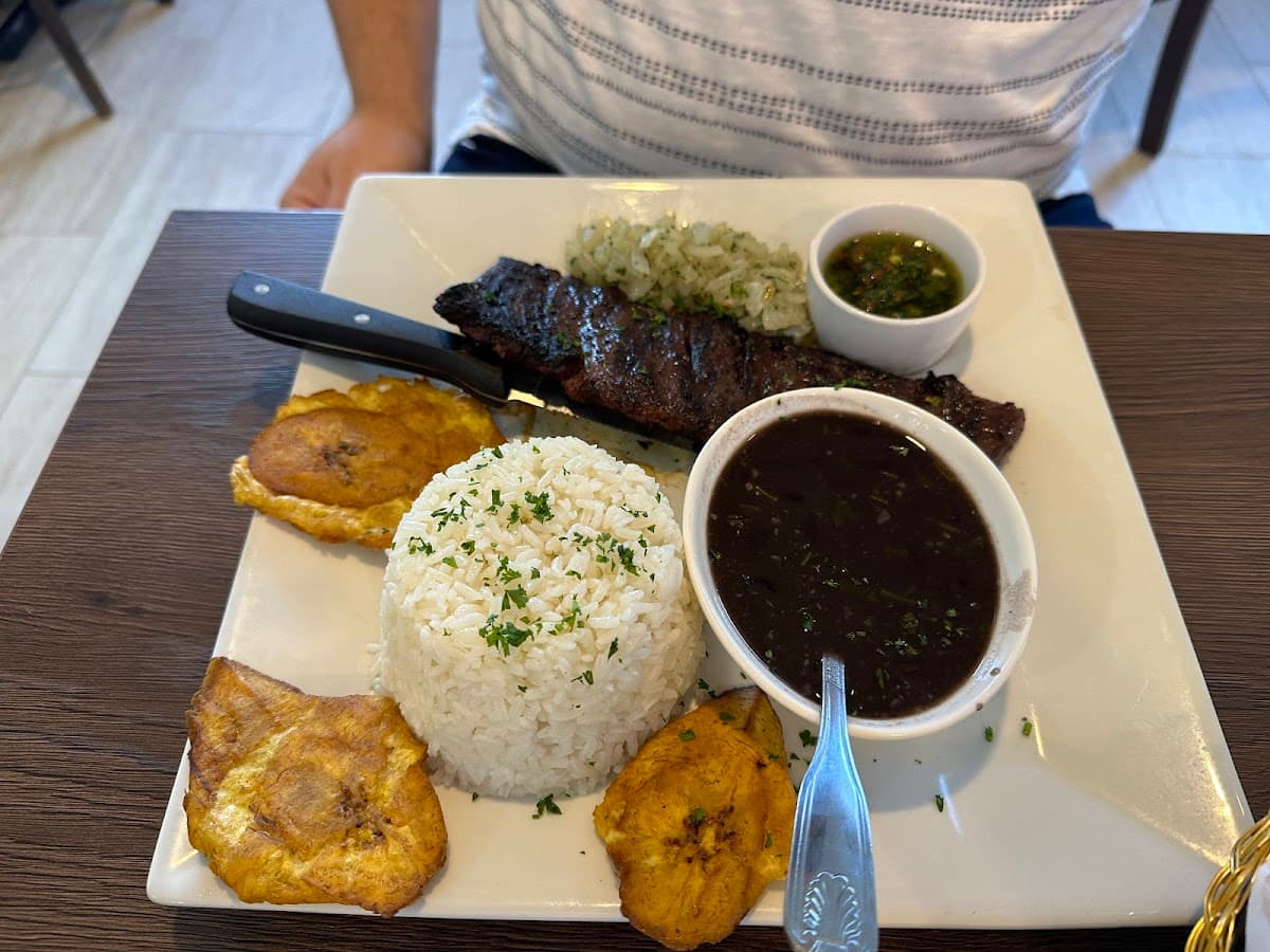 Mar D' Plata Dominican restaurant & Bar — foto