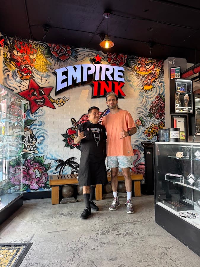 Empire Ink Tattoo — foto