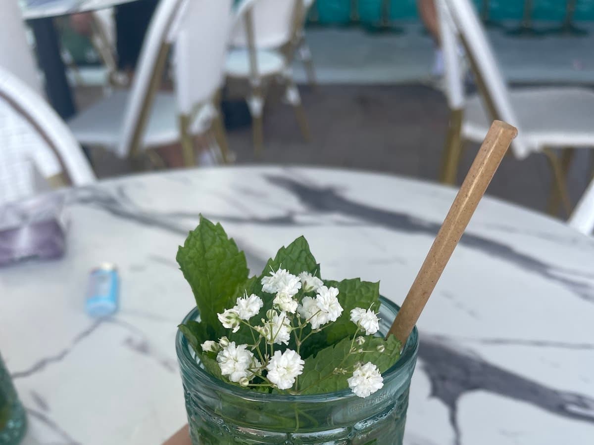 Lola bar — foto
