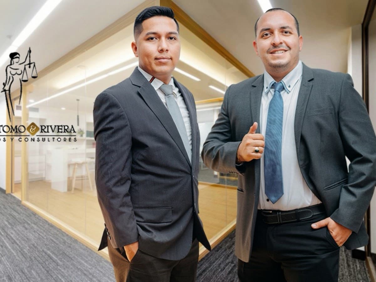 RIVAS & ASOCIADOS ABOGADOS
