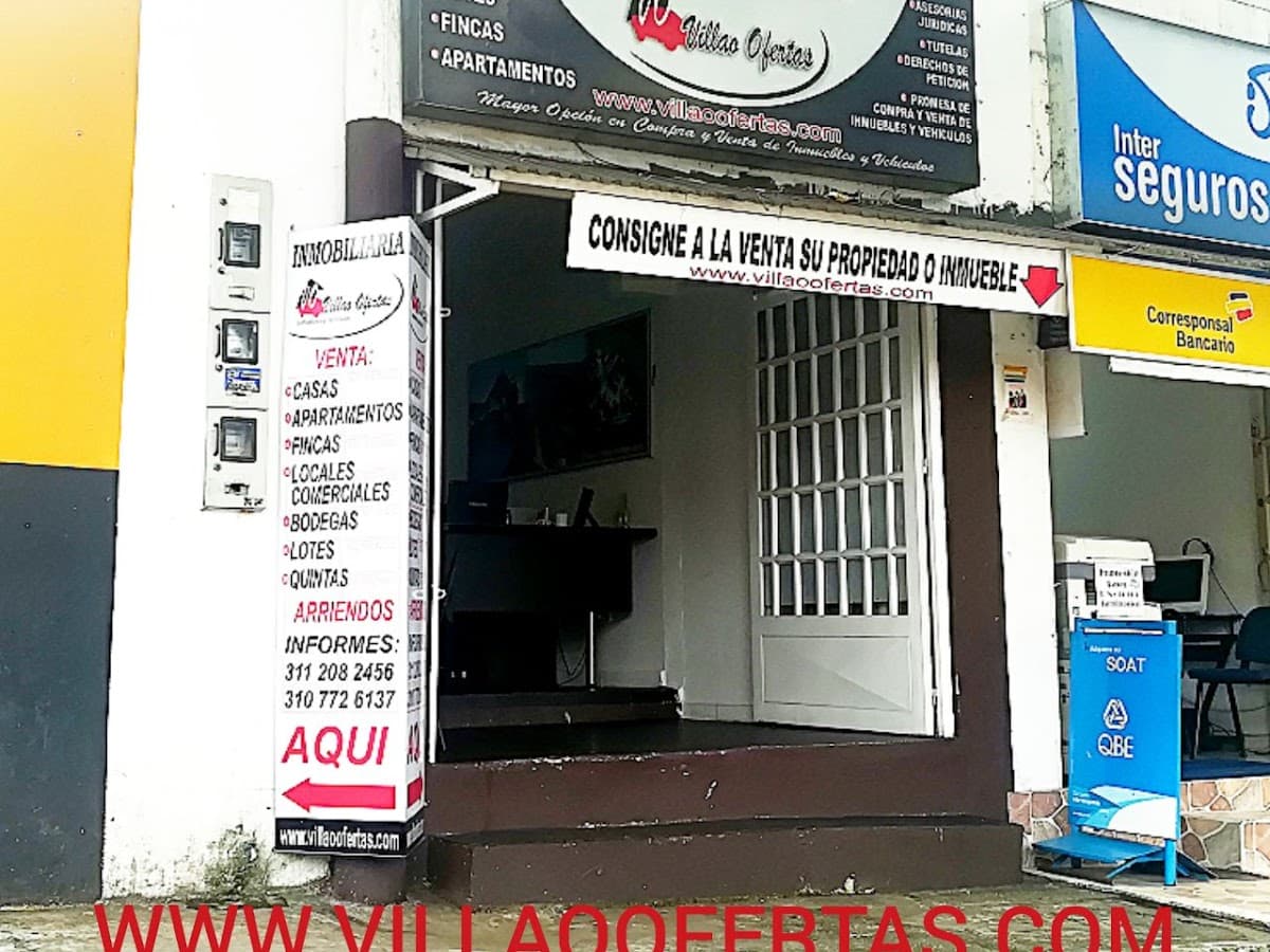 Bodegón inmobiliario — foto