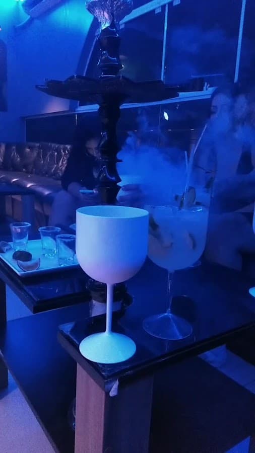 Authentic Lounge Bar — foto