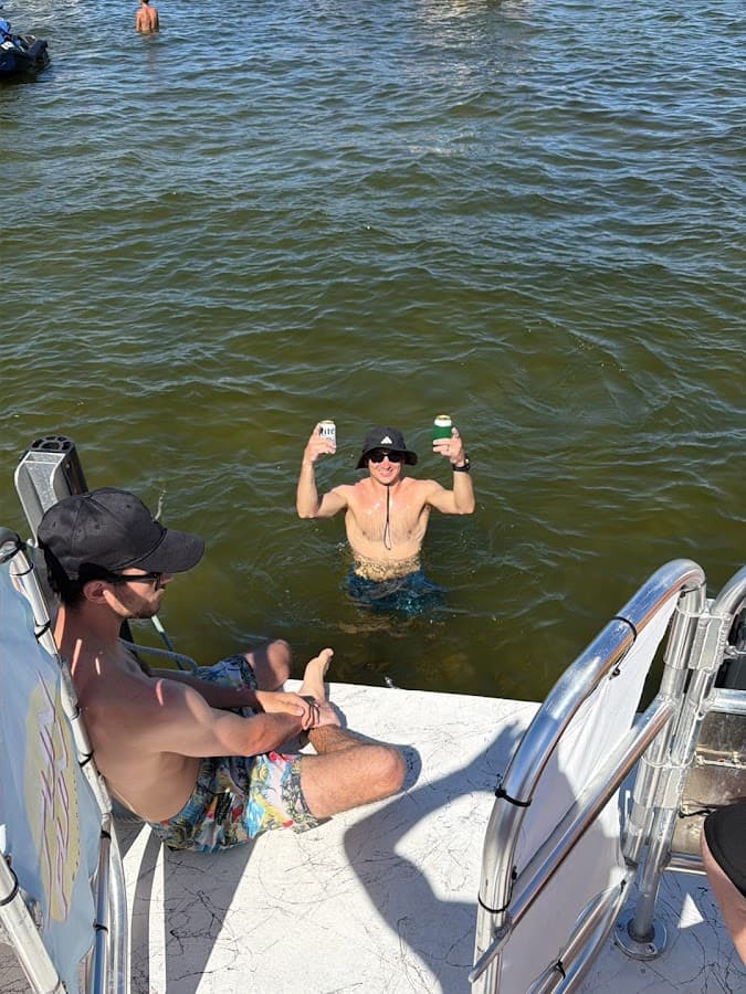 SunFun FTL Party Boats — foto