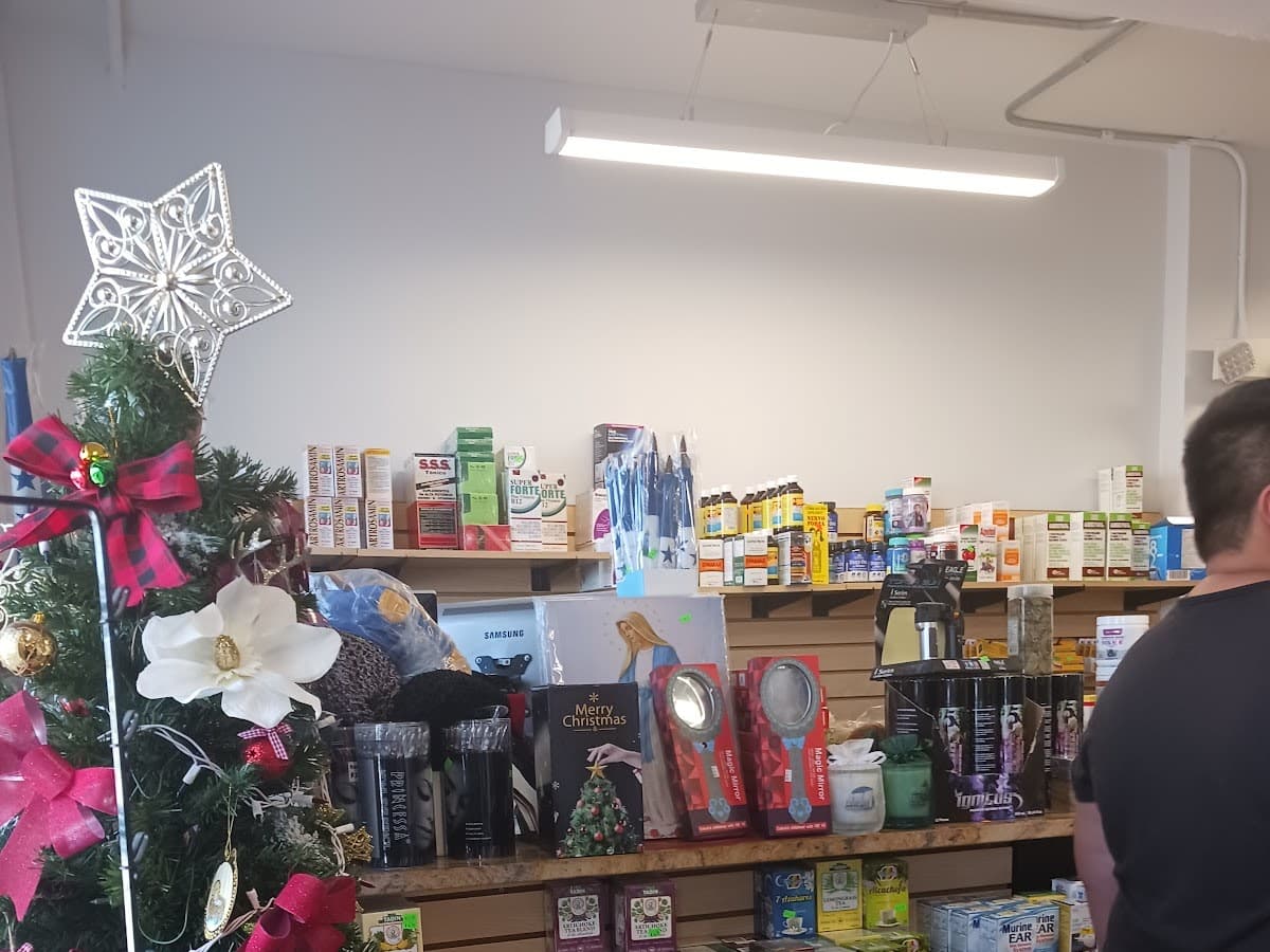 💊Farmacia Julia New Pharmacy — foto