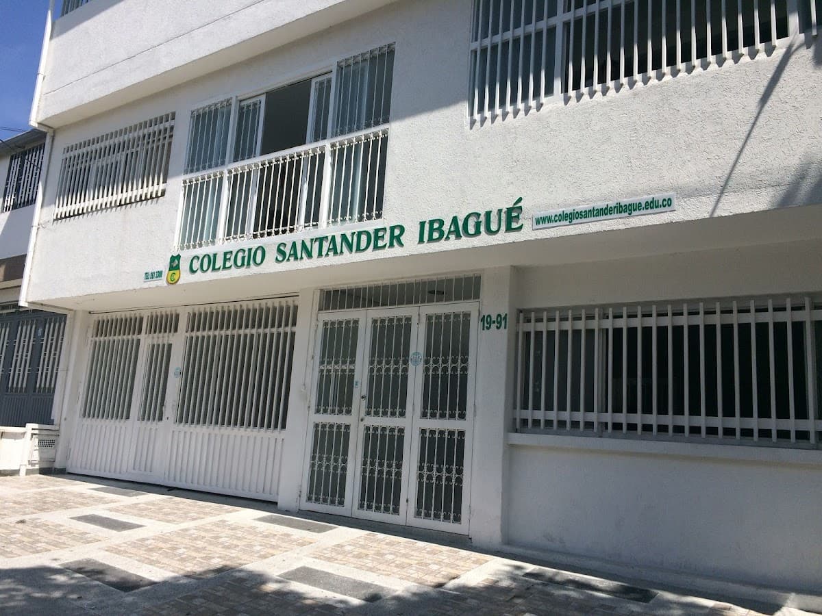 Institución Educativa Francisco de Paula Santander — foto