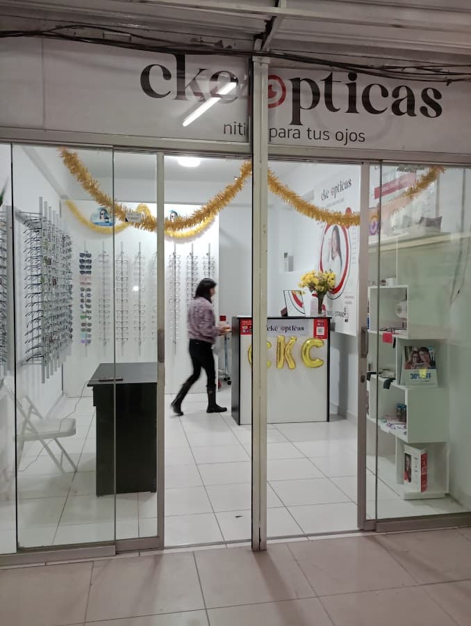 CkC OPTICAS — foto
