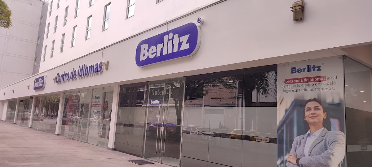 Berlitz Cali - Santa Mónica — foto