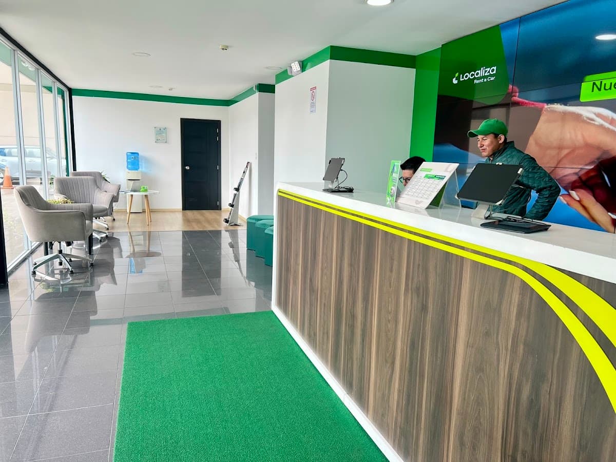Localiza Alquiler de Autos - Centro - Quito — foto