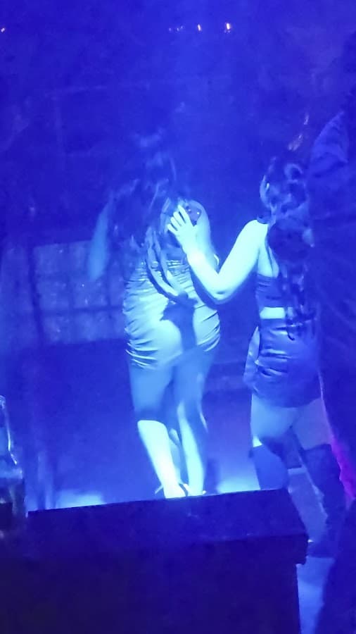 El Palenque Night Club saire. Chayan — foto