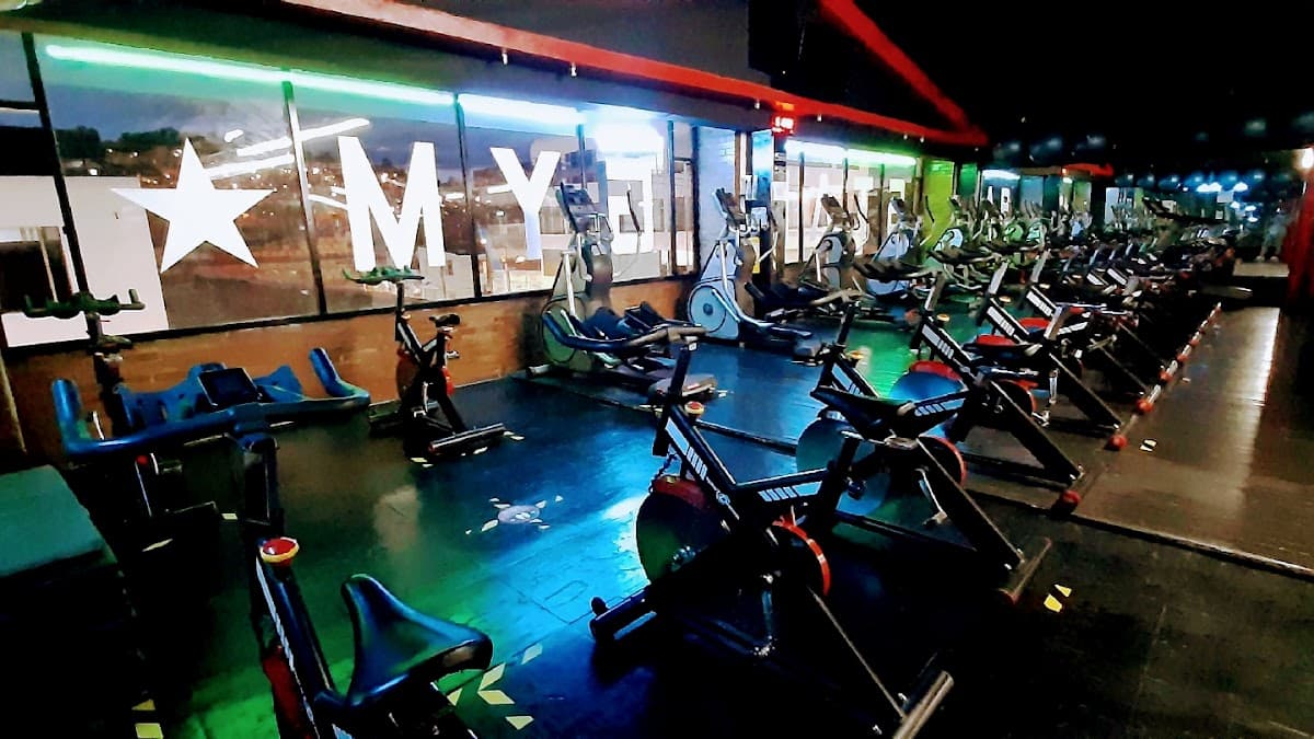 STAR GYM — foto