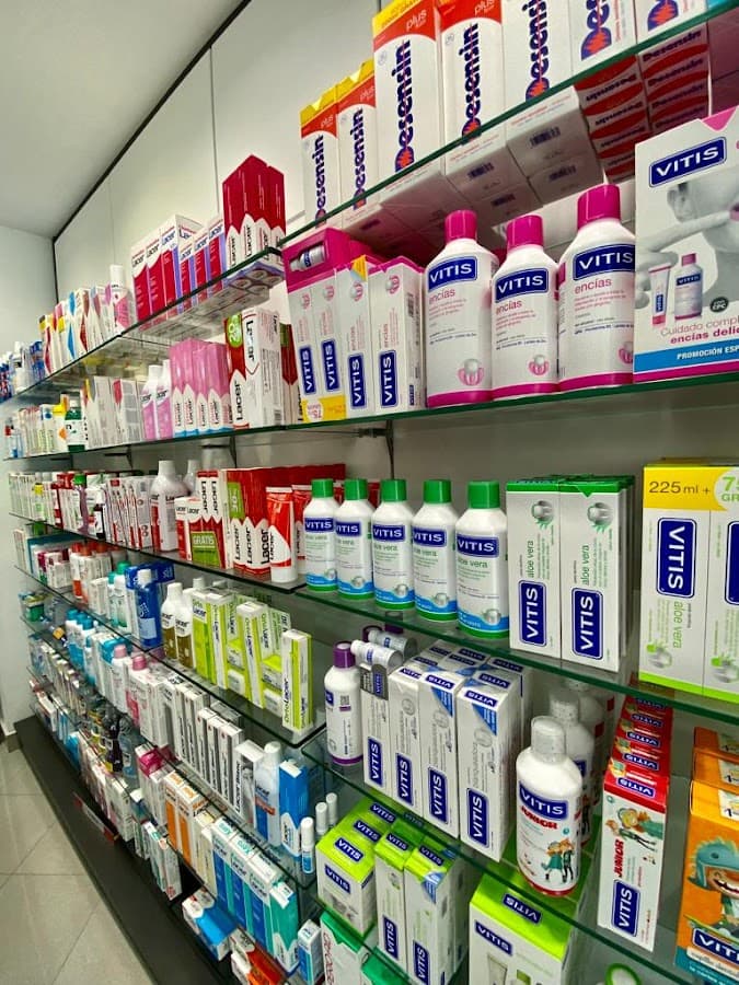 Farmacia Cartagena 24 Horas (D. Miguel Cano Pérez) — foto