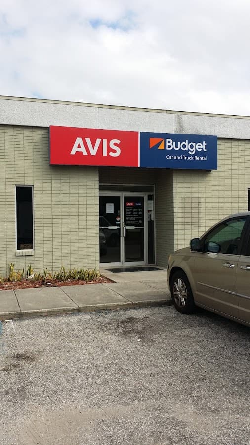 Avis Car Rental — foto