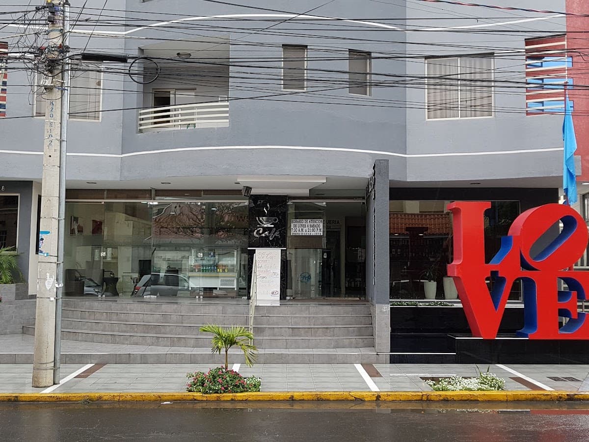 Del & Ella, Spa Peluqueria