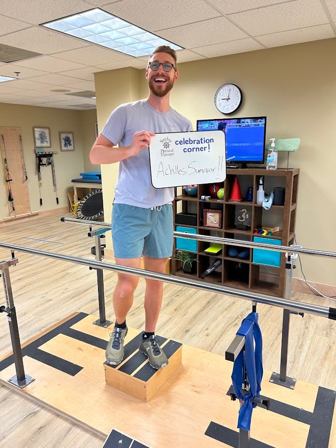 Saylor Physical Therapy — foto