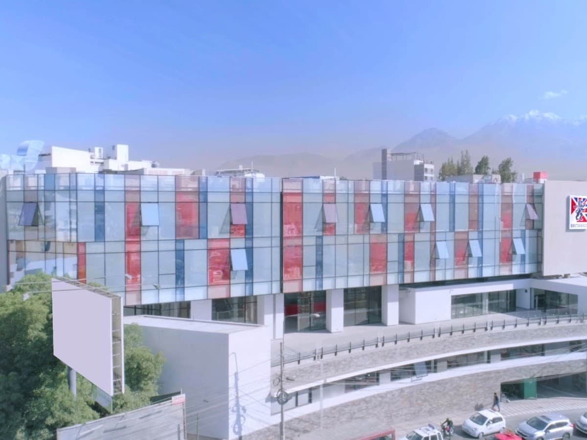 British House International - Arequipa — foto