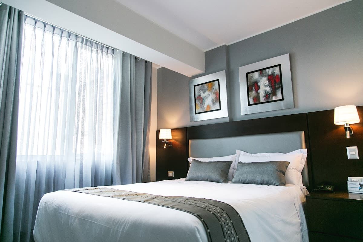 Apart Hotel Petit Palace Suites — foto