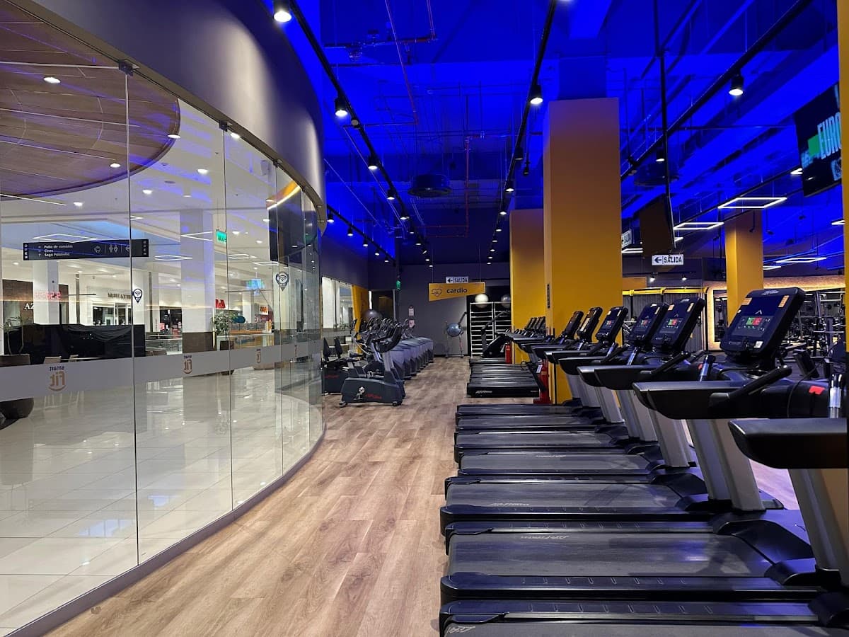 Gimnasio Smart Fit - Mall Plaza Huancayo — foto