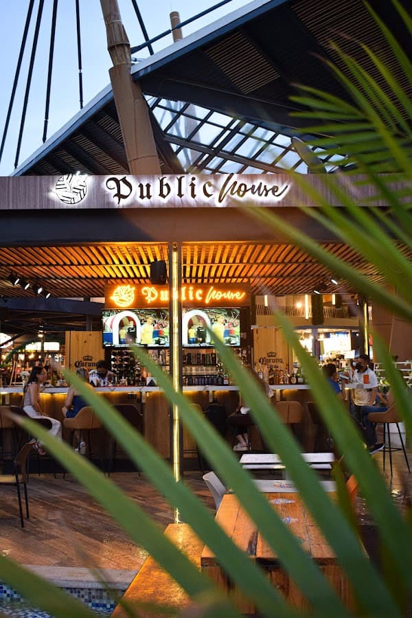 Public House - Jardín Plaza Cúcuta
