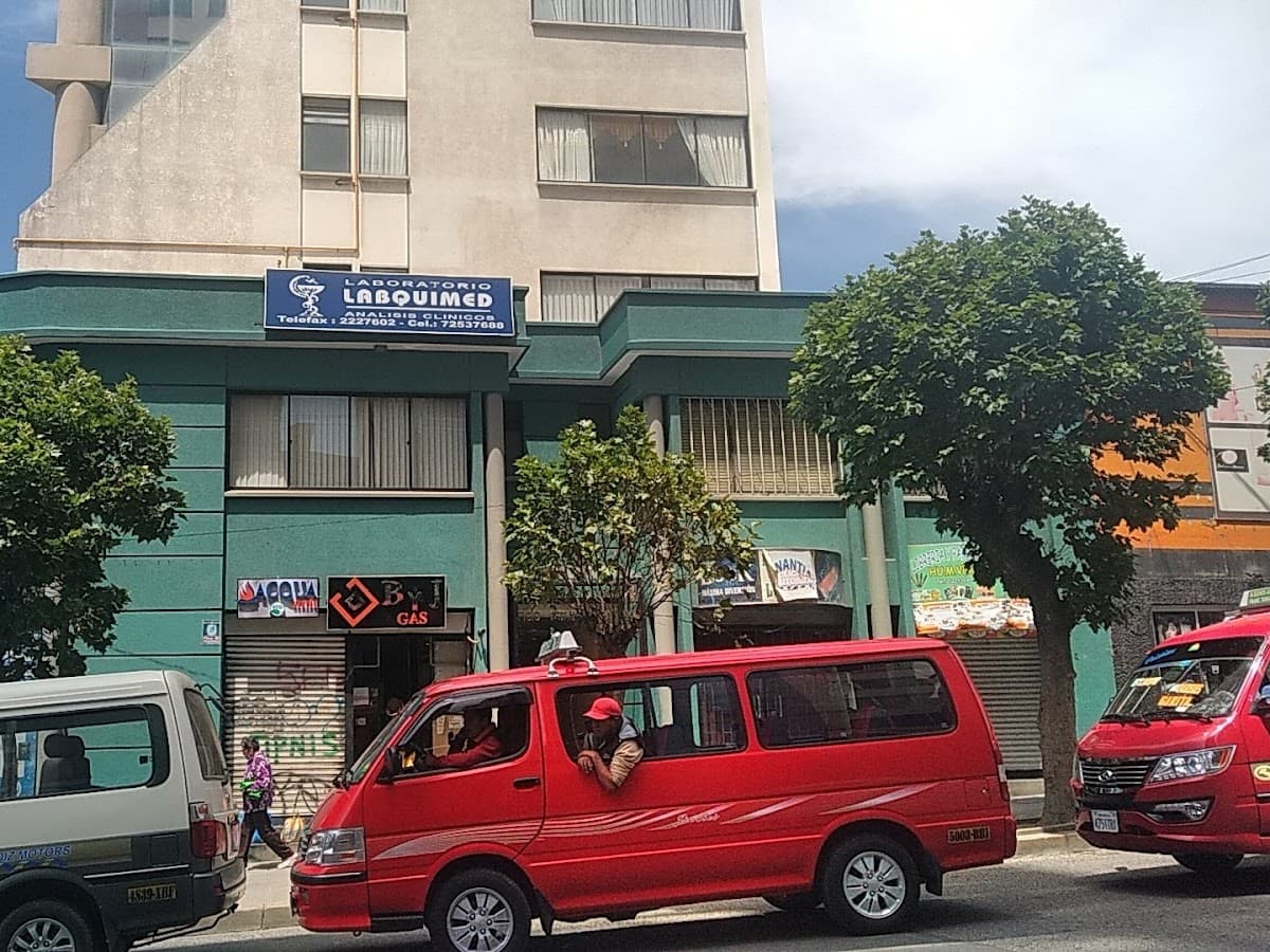 Laboratorio de análisis clínico BIOSALUD — foto
