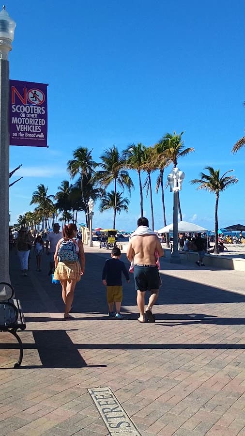 Hollywood Beach Broadwalk — foto