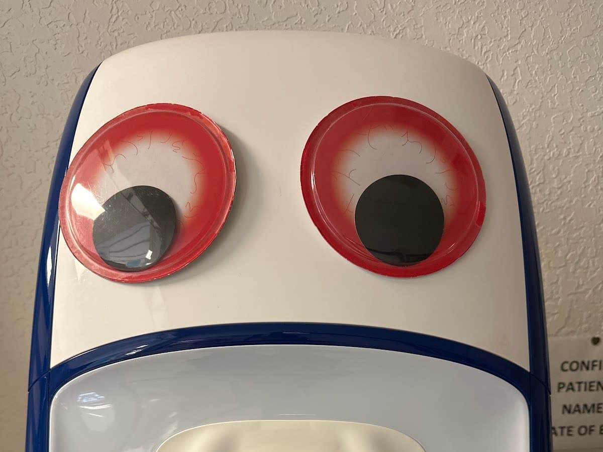 Downtown Opticians: Atlas Eye Center — foto