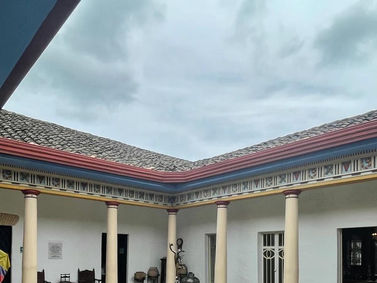 FUNDACIÓN CASA MUSEO LUIS EDUARDO AYERBE GONZALEZ
