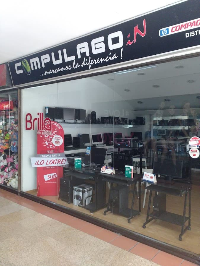 COMPULAGO PLAZUELA IN CENTRO COMERCIAL MULTICENTRO LA PLAZUELA — foto