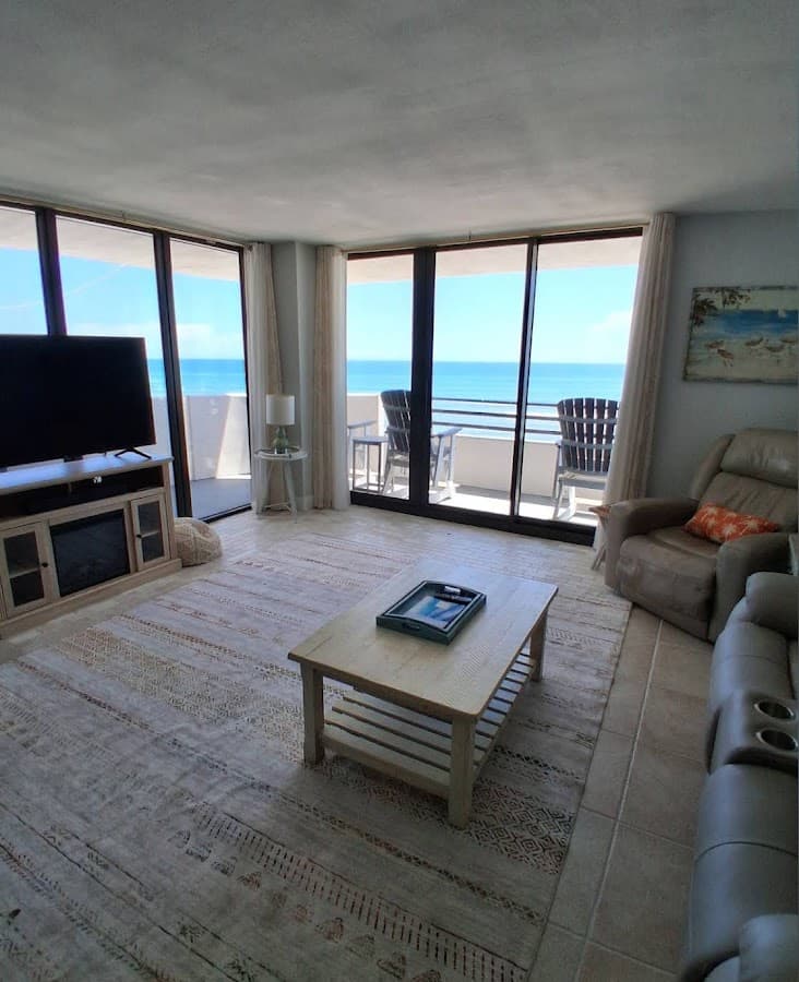 Castle House Cleaning Fort Lauderdale