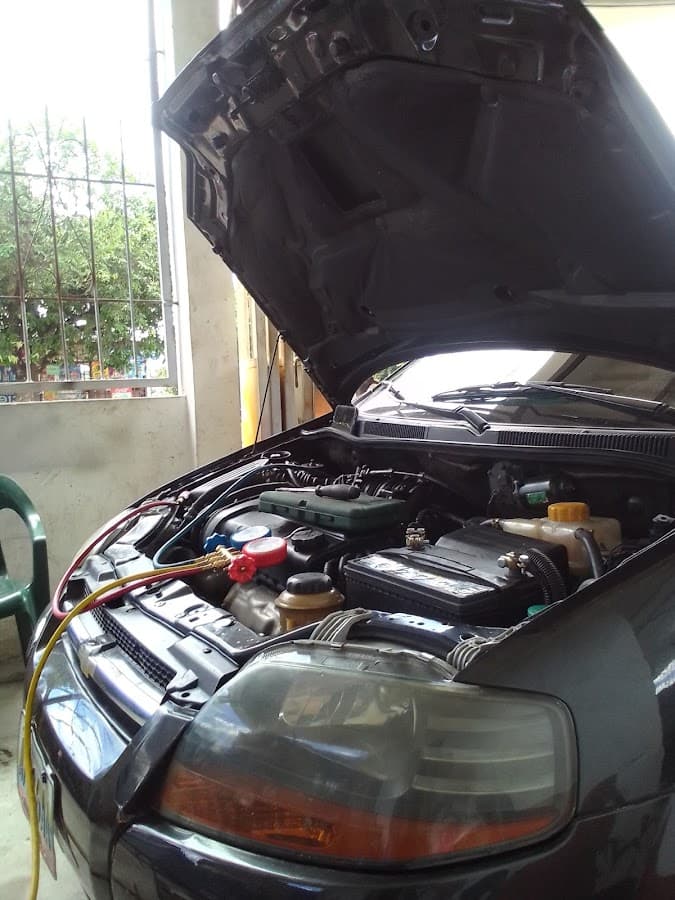 Taller Automotriz Vasquez — foto